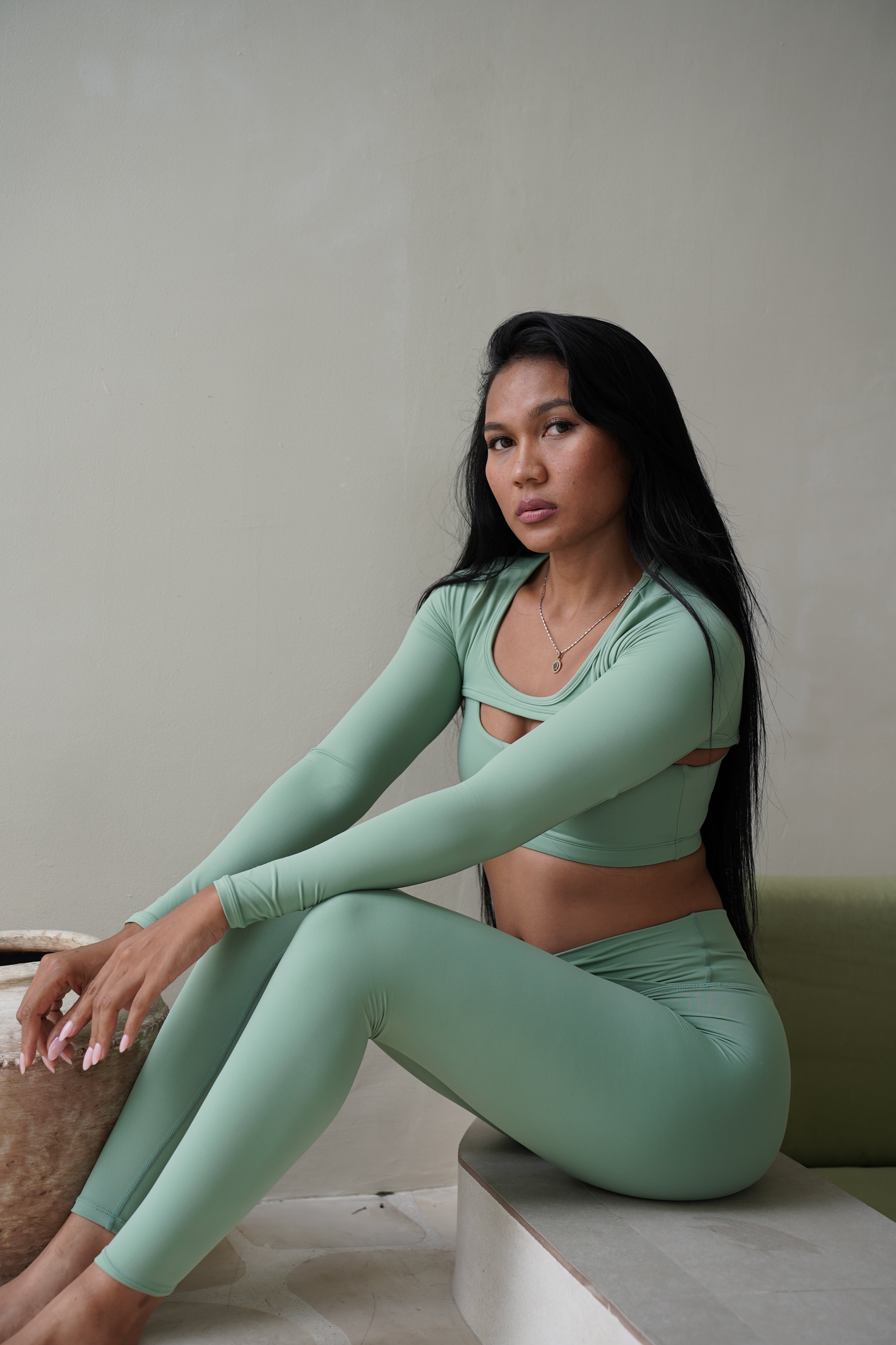 Cleo Long Sleeve Pullover