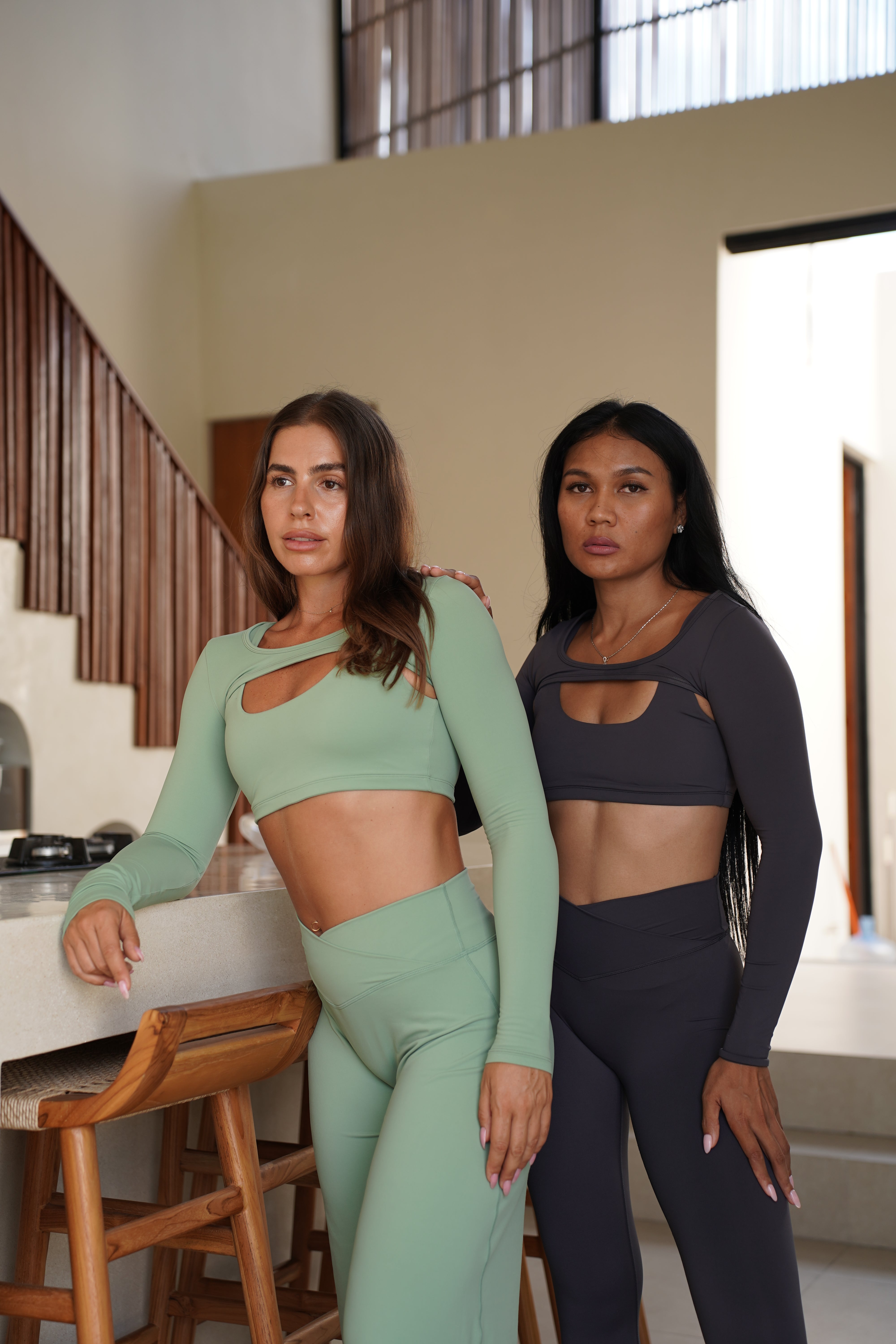 Cleo Long Sleeve Pullover
