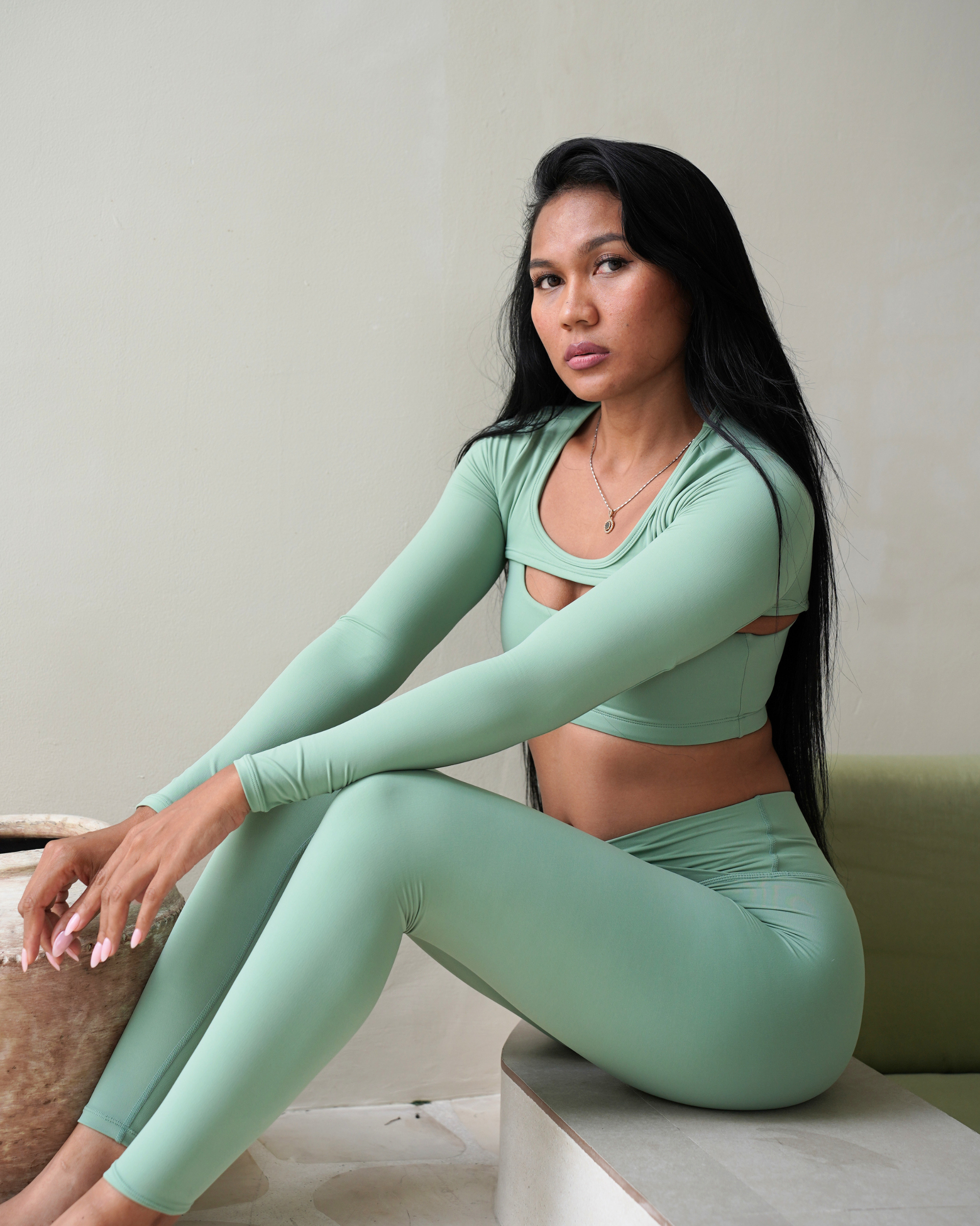 Cleo Long Sleeve Pullover